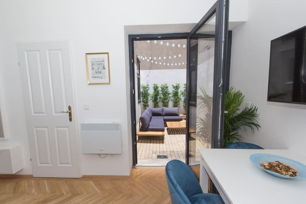 Josef'S Home I Studio In Prime Location I Patio Wien Exteriör bild